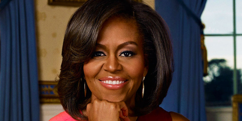 16 milliárd forintért ír könyvet Michelle Obama