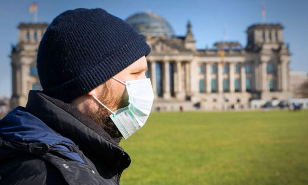 Németországban szállodákból és csarnokokból alakítanak ki kórházakat, annyi a koronavírus-beteg