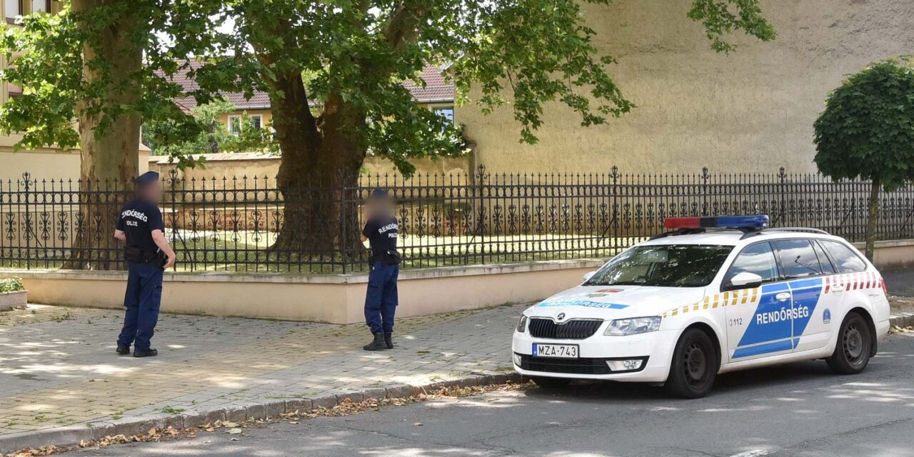 Meghalt egy hajléktalan, az egyik járókelő élőben közvetítette az újraélesztését