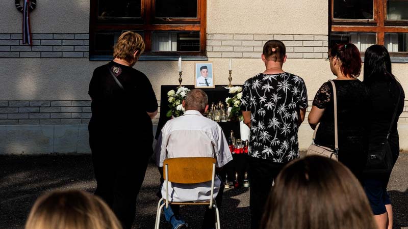 Előszületésnapi bulija után égett halálra édesanyja autójában a 14 éves Kristóf