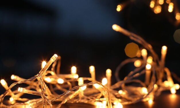 Zöld szemlélettel alakítják át a karácsonyi díszkivilágítást Budapesten