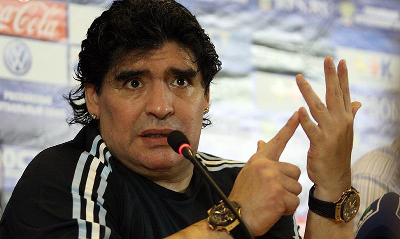 Meghalt a legendás focista, Diego Maradona