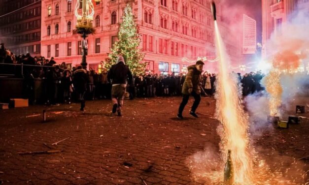 Bejelentették: tilos a tűzijátékozás szilveszterkor vagy jön a 150 ezres bírság