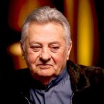 81 éves lett a legendás tévébemondó Kovács P. József, aki a felesége halála után Tihanyba költözött