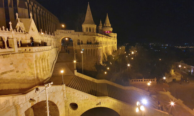 „Fel sem merülhet a közvilágítás korlátozása, vagy a közösségi közlekedés felfüggesztése” – bajban lesz Budapest a rezsiárak miatt – mondta Kiss Ambrus főpolgármester-helyettes