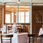 Jönnek a tömeges étterem-bezárások? A rezsiemelés a vendéglátósokat is nehéz helyzetbe sodorja – videó
