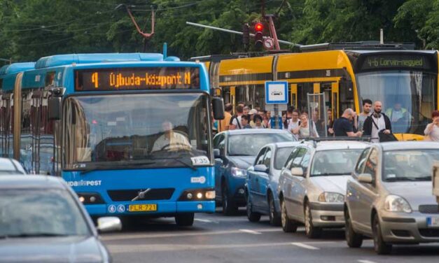 Fontos lépés az egészséges levegőért – 2035-től kivezetik az EU-ban a belső égésű motoros autókat