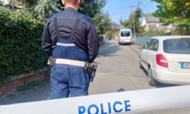 Kettős tragédia: kioltotta mozgássérült felesége életét Gyuri bácsi, majd magával is végzett az idős férfi