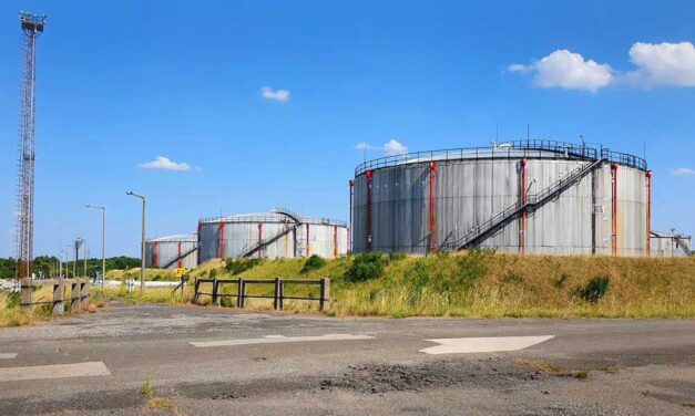 Gödöllő, Nagytarcsa és Tápióbicske is bajba kerülhet az üzemanyaghiány miatt – kiszivárgott az érintett települések listája