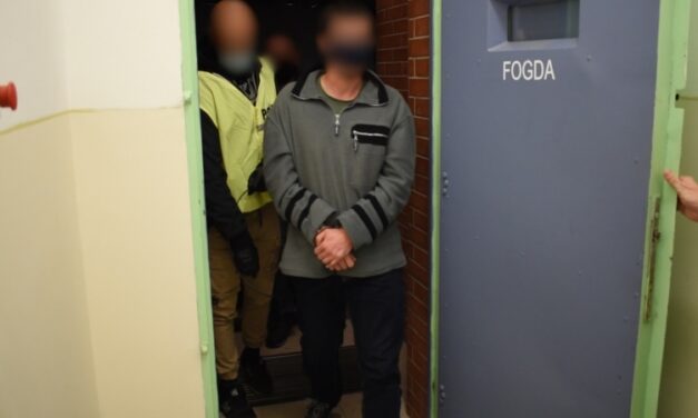 “Zavart, hogy sokat iszik” – ajándéknak álcázott fagyállót itatott apósával a szentesi férfi, az idős ember két hét múlva meghalt