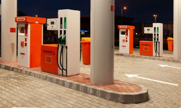 Szigetszentmiklós, Szentendre, Budakeszi, Maglód – már az agglomeráció nagy településeit is elérte az üzemanyaghiány