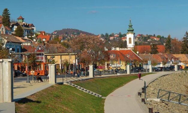 Bezártak a magas energiaárak miatt a kiállítóhelyek, utcára viszik a múzeumi programokat Szentendrén