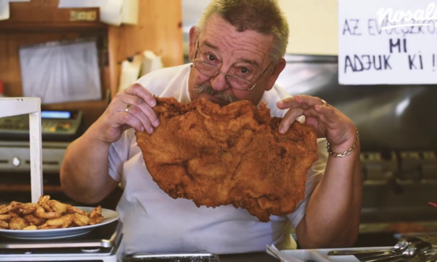 Még az amerikai sztárséf is kiborult, amikor meglátta az óriás húst a Pléh Csárdában – alapítóját gyászolja Budapest egyik ikonikus vendéglátóhelye
