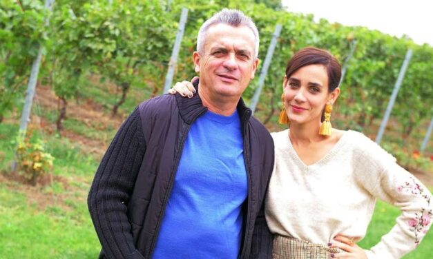 Az etyeki borász, Rókusfalvy Pál rokona az a maglódi festőművész, akinek porig égett az otthona