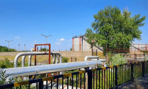 “Soha nem volt még annyi leürülés a Molnál, mint az elmúlt napokban” – kritikus az üzemanyag-ellátási helyzet hazánkban a cég vezetője szerint