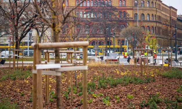 Szombaton átadják a megújult Blaha Lujza teret – FRISS FOTÓKKAL A HELYSZÍNRŐL