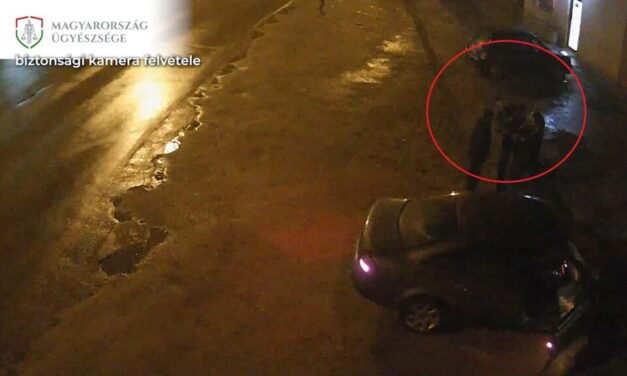 Bemutatott ismerősének, aki ezért visszafordult és jól megverte a kiskunhalasi parkolóban – videó is készült a bántalmazásról