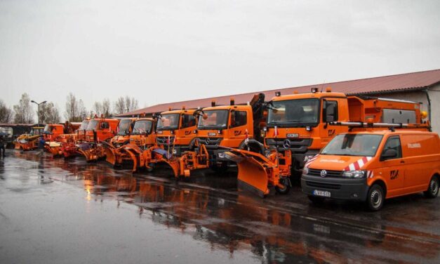 Jön a havazás, előszórja az utakat a Magyar Közút