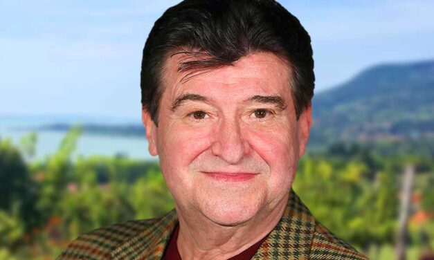 “Most már óvatosan hiszek benne, hogy megint tudok élni” – visszavonultan él a Balatonon Szombathy Gyula, a színész megküzdött a rákkal, túlélt egy szívműtétet és újra tanult járni és beszélni