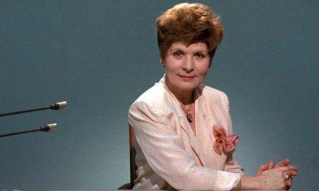 „Ott mondták ki, hogy agydaganata van” – megszólalt Tamási Eszter lánya, az egykori bemondónő 31 évvel ezelőtt hunyt el