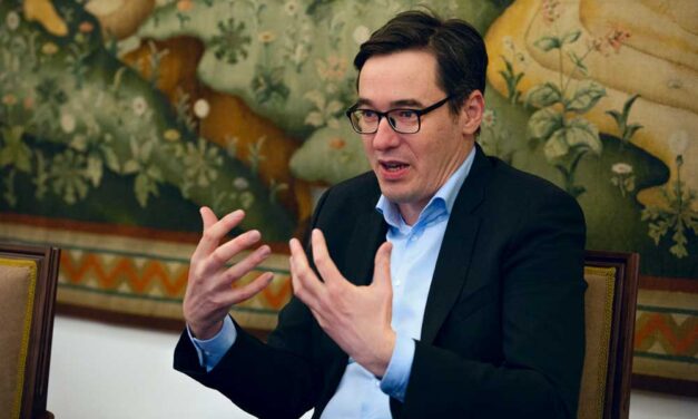 Török Gábor elemez: Nagyon rossz helyzetben van Karácsony Gergely, komoly zsarolási potenciálja van a főpolgármesternek, mégis lebénulhat Budapest