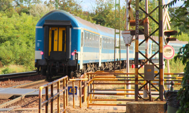 „Azóta sem jött haza és nem is adott magáról jelet” – hetek óta keresi családja a vértesszőlősi férfit, a MÁV felvételei szerint mégsem szállt fel a vonatra