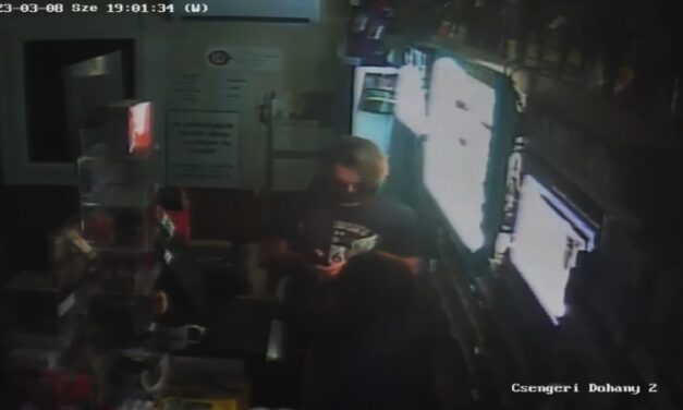 Díjkitűzés: 500 ezer forint ütheti a markát annak, aki segít kézre keríteni a zalai fegyveres rablót – fotó