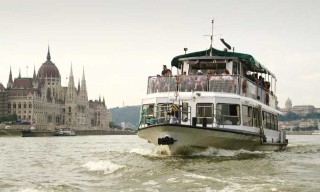 Továbbra is spórolnak – az idén sem közlekednek BKV-hajók a Dunán