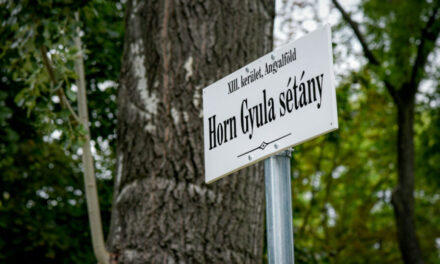 Jogszabálysértő volt a tavaly nyári döntés – meg kell változtatni a budapesti Horn Gyula sétány nevét