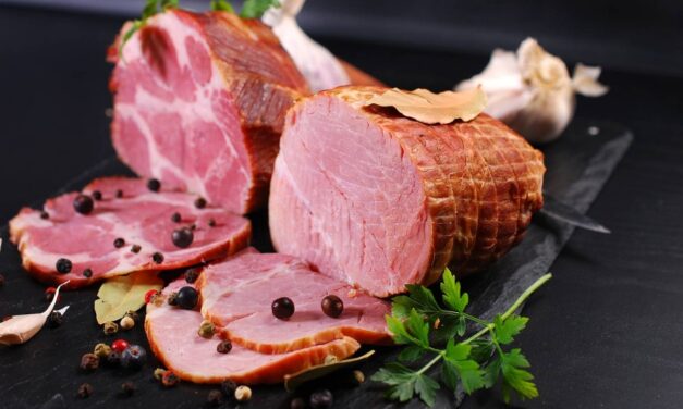 Terítéken az olcsóbb sonka – komoly döntést hoztak az üzletláncok a húsvéti készülődés jegyében