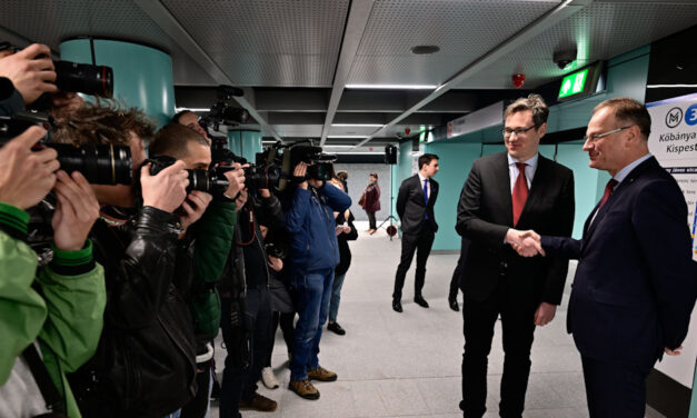 Tovább hadakozik egymással a főváros és a kormány: hatalmas pénzzel tartozik az állam a budapesti önkormányzatnak