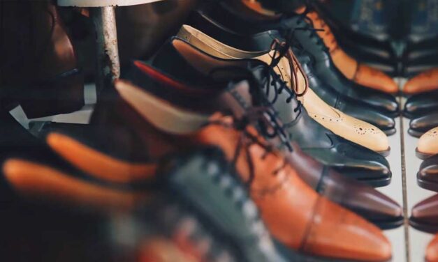 Divatos férfi cipők a melegebb hónapokra