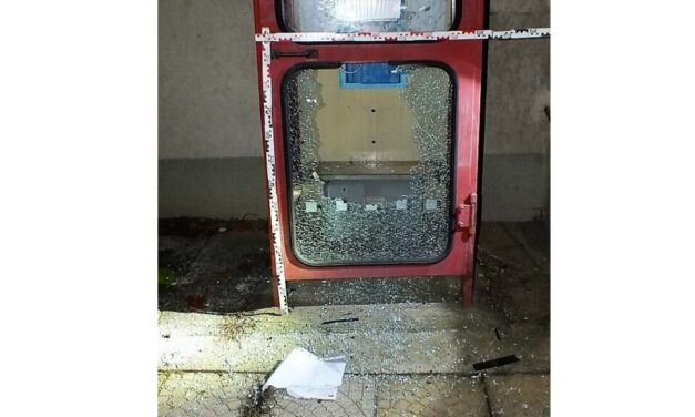 Egy machetével és egy húsvágó bárddal a kezében dühöngött egy férfi Tiszagyulaházán, elmondta, hogy miért tette