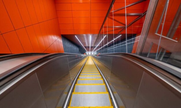 Csaknem 23 millió kilométert mentek az utasokkal a budapesti metrópótló-buszok, több mint 150 sofőr ült a volán mögé nap mint nap