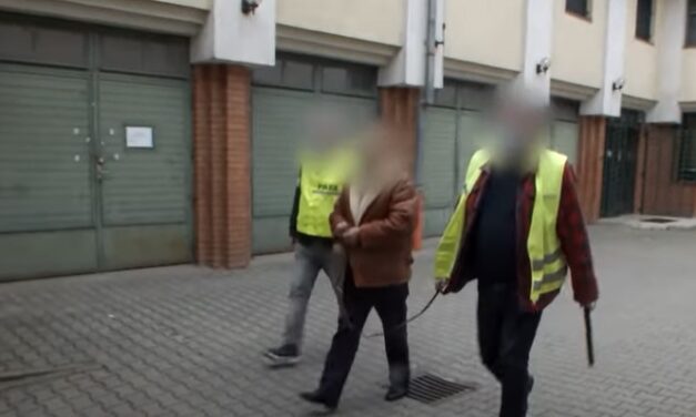 Rendőrkézen a legpofátlanabb tolvaj trió: nem volt elég a rézvezeték, ellopták az ereszcsatornát a börtön területéről