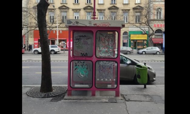 Kiakadt Terézváros polgármestere: hadad üzent a piszoárként és kocsmapultként „üzemelő” telefonfülkéknek