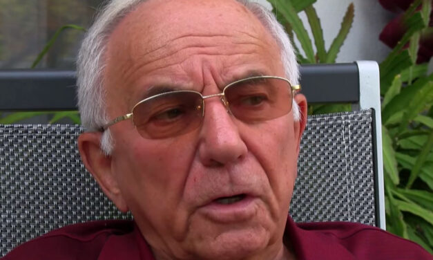 Vitray Tamás 91 évesen kezdi újra, dokumentumfilmet forgatott