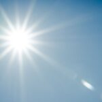Itt a meteorológusok figyelmeztetése: nagyon durva UV sugárzás jön