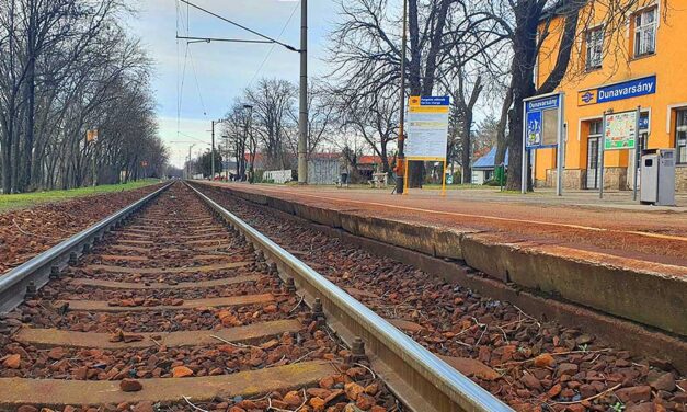 Újabb tragédia a síneken: elütött egy embert a Sopronból Budapest-Kelenföldre tartó Kékfrankos InterCity
