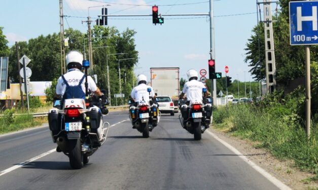 Ellepték a motorosok Budapestet: szombaton még a Szabadság és Margit hidat is lezárják a Harley-Davidsonok miatt