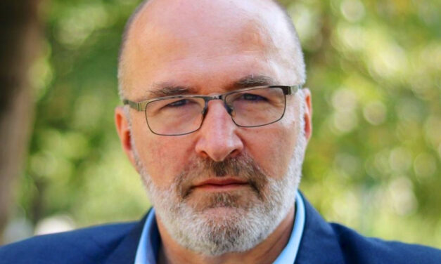 Józsefváros reagált a kormány megszorításaira:  60 ezer forint bölcsödéztetési támogatás és háromszorosára emelt beiskolázási támogatás jön szeptembertől