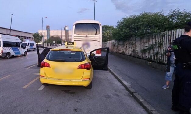 Taxirazzia: bedrogozott, engedély nélkül közlekedő, túlszámlázó taxisokat fogtak a rendőrök Budapesten