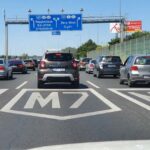 Forgalomkorlátozás van az M1-M7-es autópályán Budaörsnél és az M0-son Törökbálintnál, óriási dugóra lehet számítani