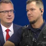 Letiltotta a nyilvános szereplésektől a rendőrség azt az őrmestert, aki kifogásolta, hogy az ő fotójával népszerűsíti a KDNP-t Rétvári Bence