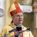Botrány a váci katolikusoknál: nemi visszaélés gyanúja miatt indított vizsgálatot egy pappal szemben a püspök