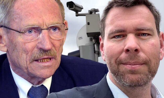 Kamerákkal bírságolna Vitézy Dávid, de Pintér Sándor belügyminiszter beintett neki