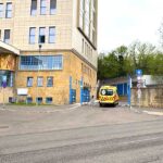 Gyilkosság Pasaréten: megöltek egy idős nőt, férje lehet az elkövető, akit súlyos sérülésekkel vittek kórházba