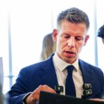 Magyar Péteréknek elege van a Fideszből és a főpolgármesterből, ezért nem vesznek részt a Fővárosi Közgyűlésen