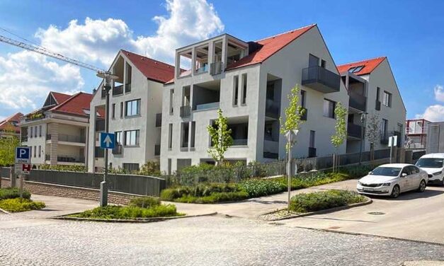 “Szabadrablás mesterfokon Fidesz módra” – Az EU szerint is csalás, hogy kutatóközpont helyett 815 millióból társasház épült, kérik vissza a pénzt