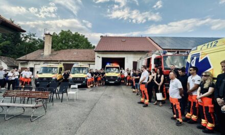 Gyászolnak a mentősök: szolgálat közben meghalt a pestlőrinci mentőállomás gépkocsivezetője, bajtársai nem tudták újraéleszteni a fiatalembert